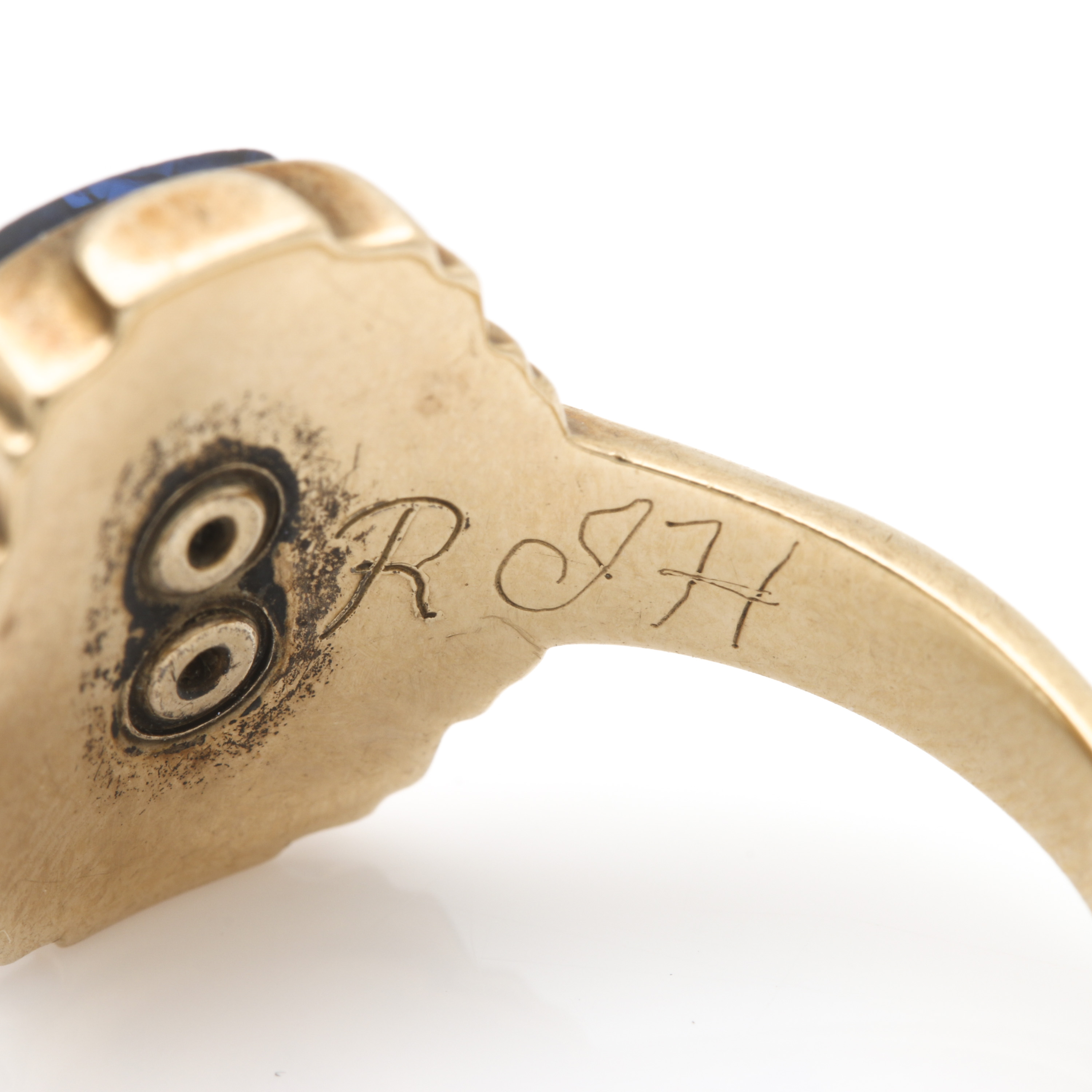 Jostens 10K Yellow Gold Spinel Class Ring