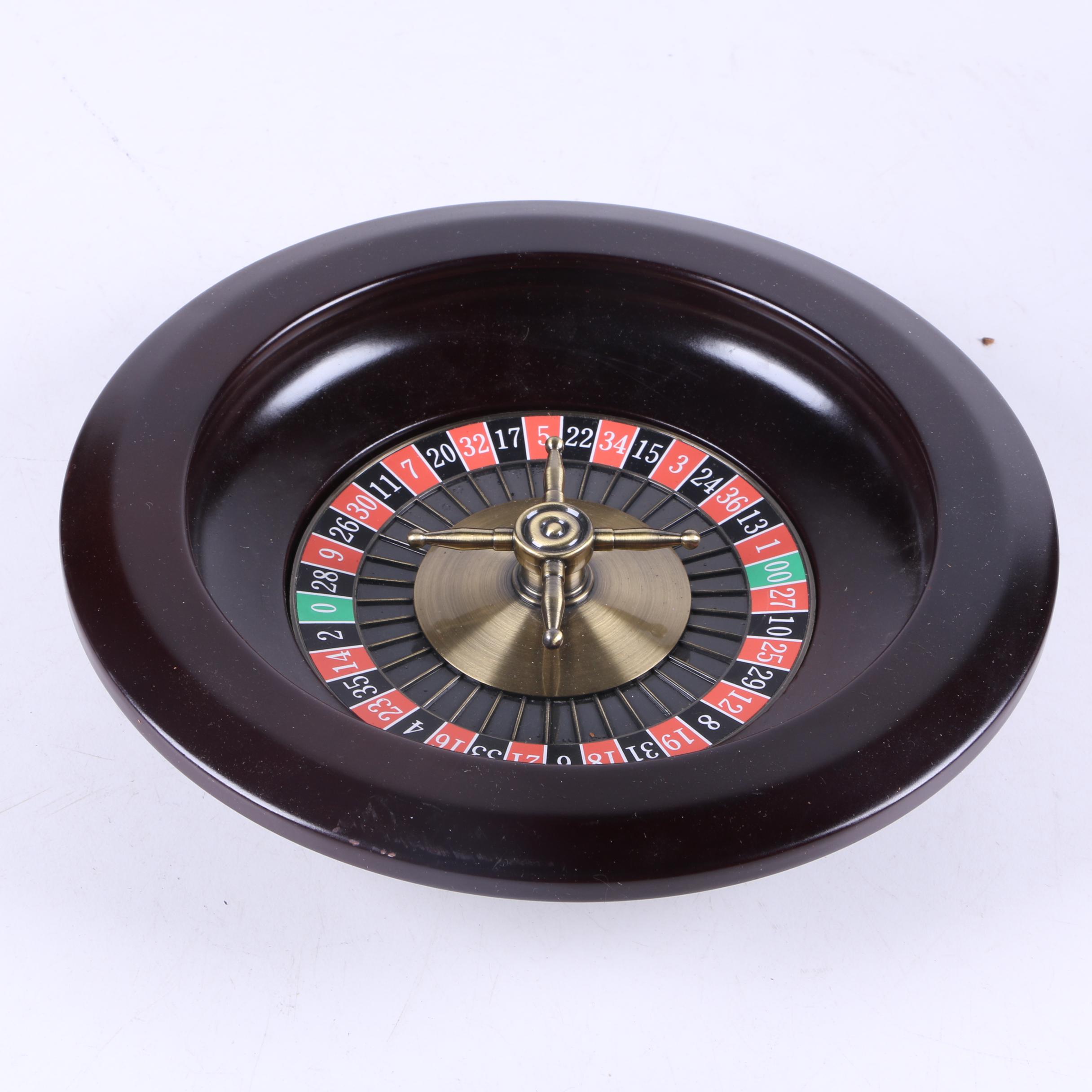 "James Bond" Novels and Roulette Wheel