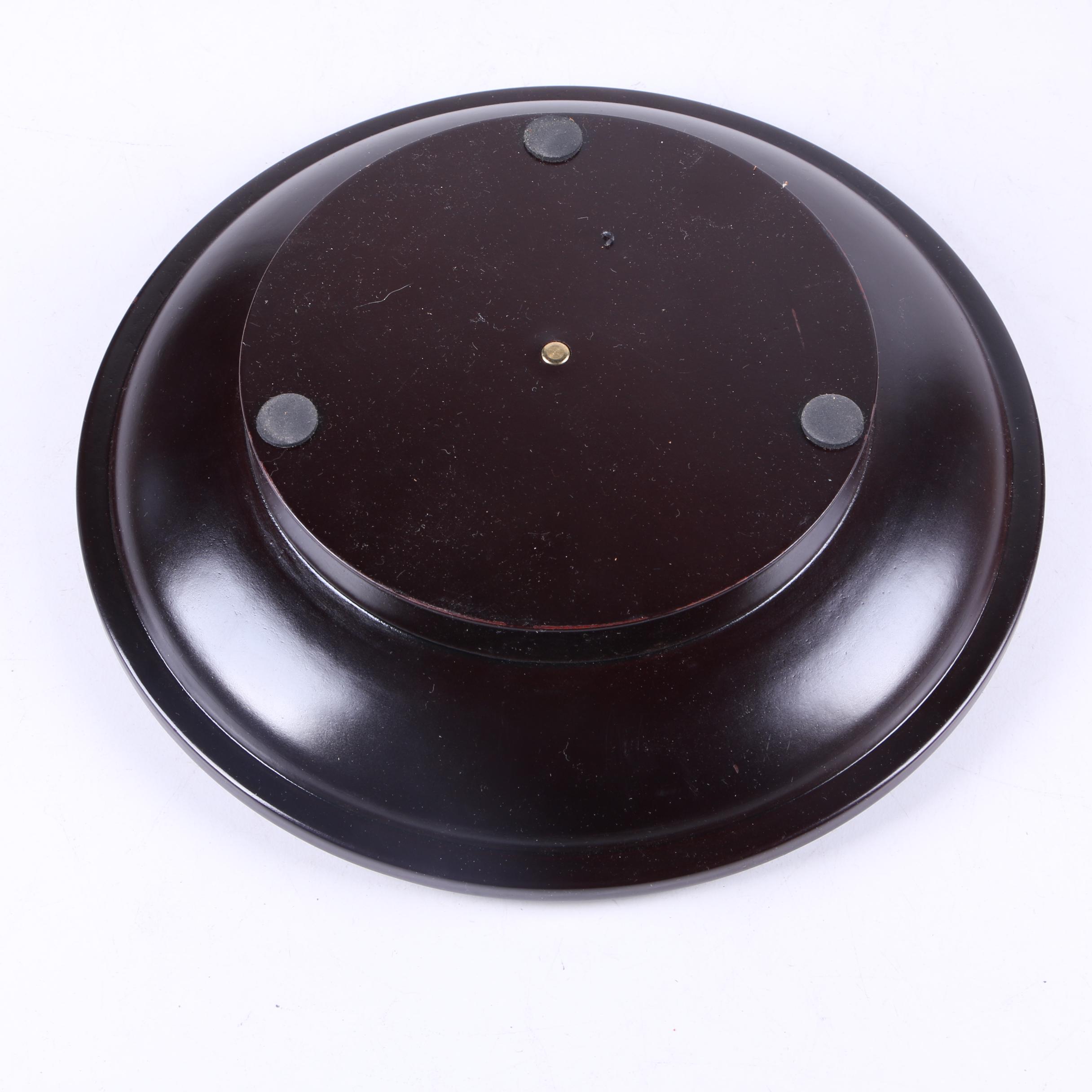 "James Bond" Novels and Roulette Wheel