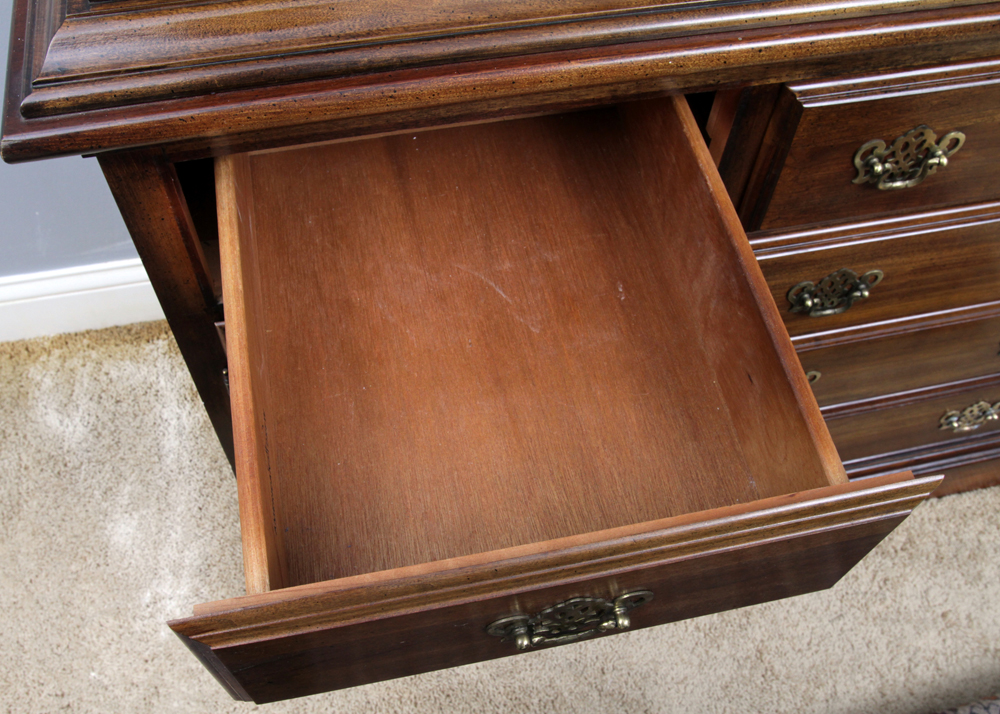 Hepplewhite Style Mahogany Finished China Cabinet by American Drew