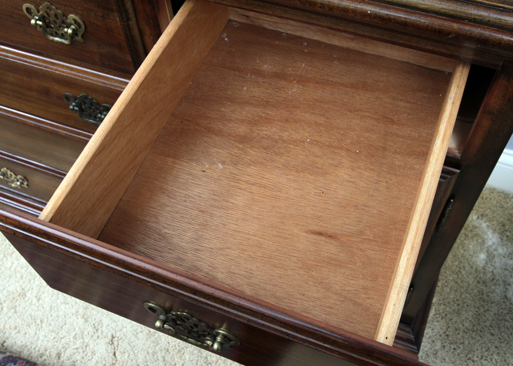 Hepplewhite Style Mahogany Finished China Cabinet by American Drew