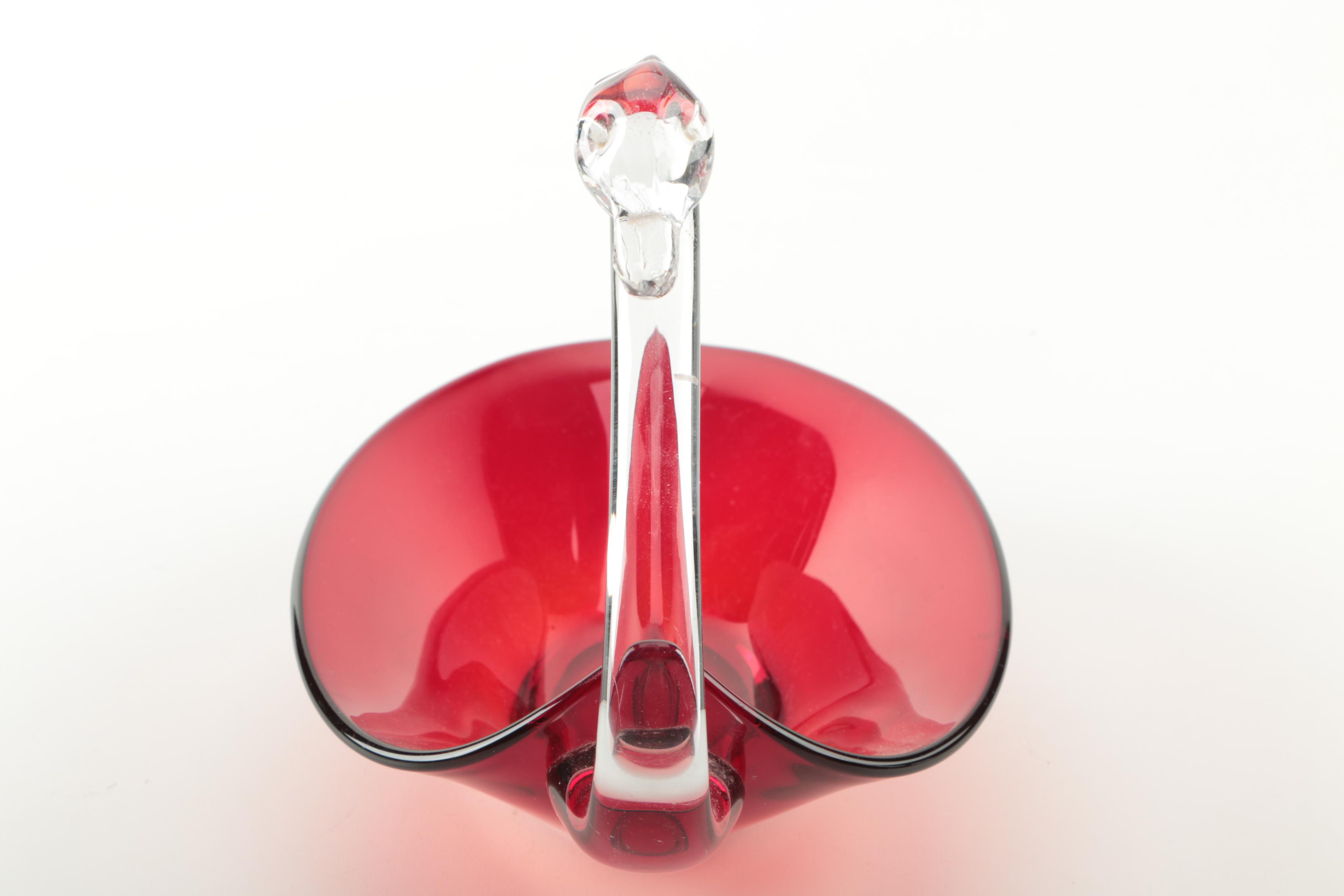 Vintage Duncan Miller Art Glass Swan Candy Dish