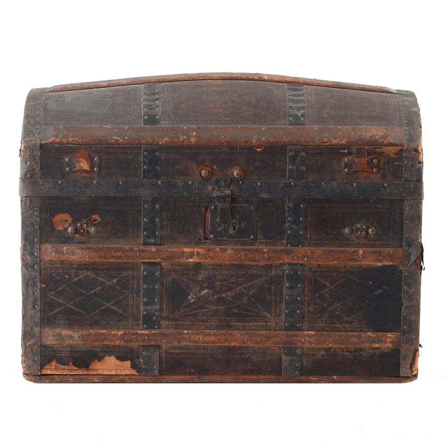 Antique Lindell Hotel Trunk