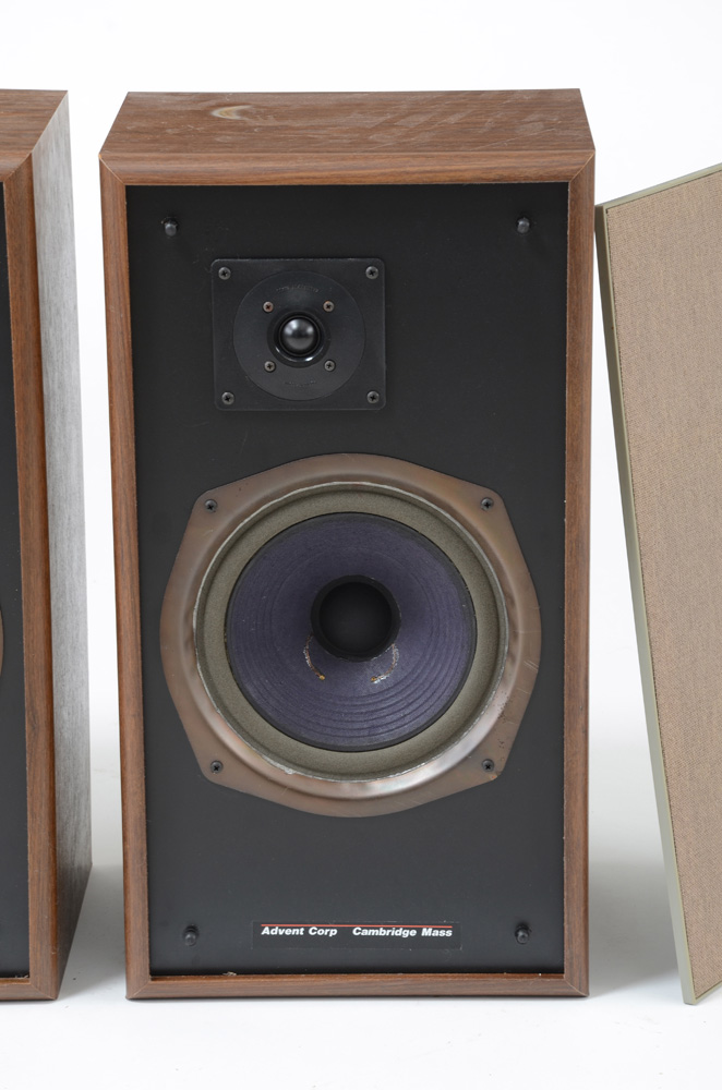 Pairing of Advent 5002 Floor Speakers
