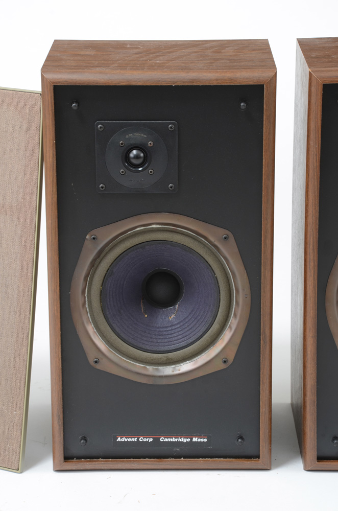 Pairing of Advent 5002 Floor Speakers