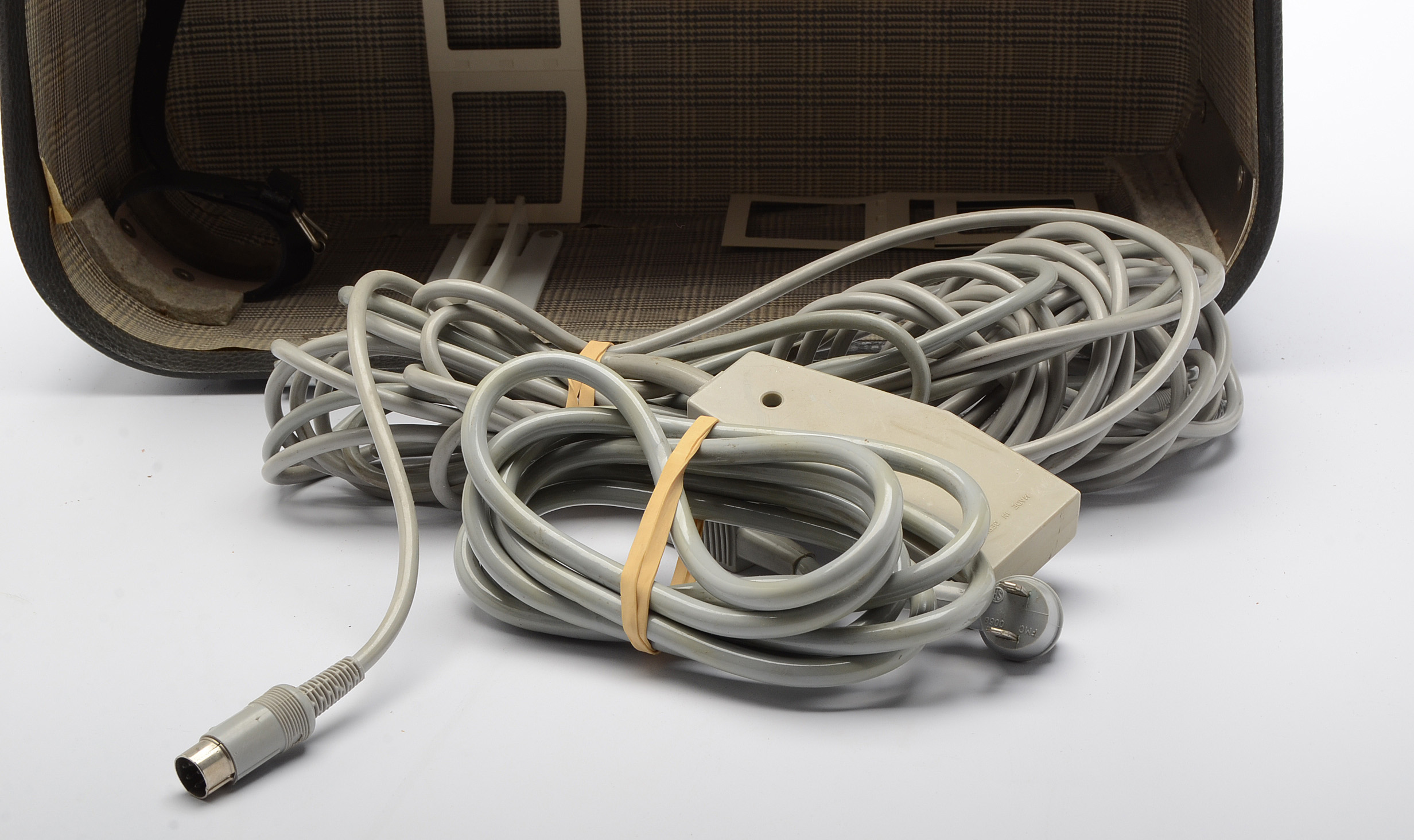 Vintage Rollei P11 Slide Projector