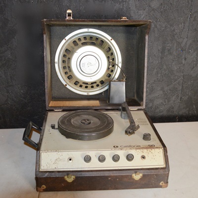 Califone 1550 Record Player With Built In Speaker