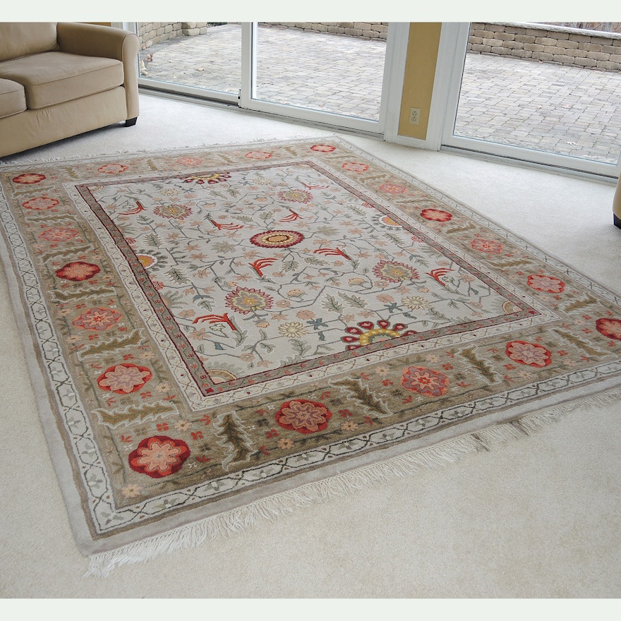 Hand-Tufted Indian Wool Area Rug