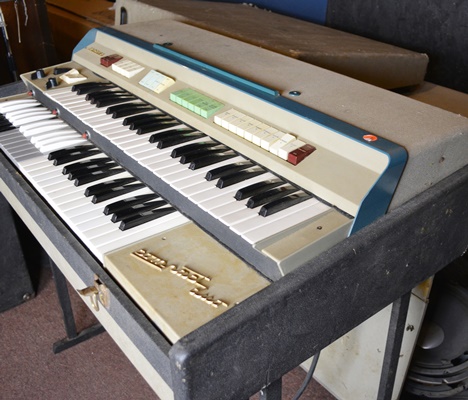 1960's Farfisa "Compact Duo" Electronic Keyboard