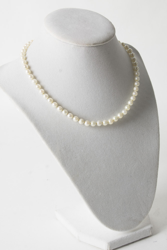 14K White Gold Cultured Pearl Necklace