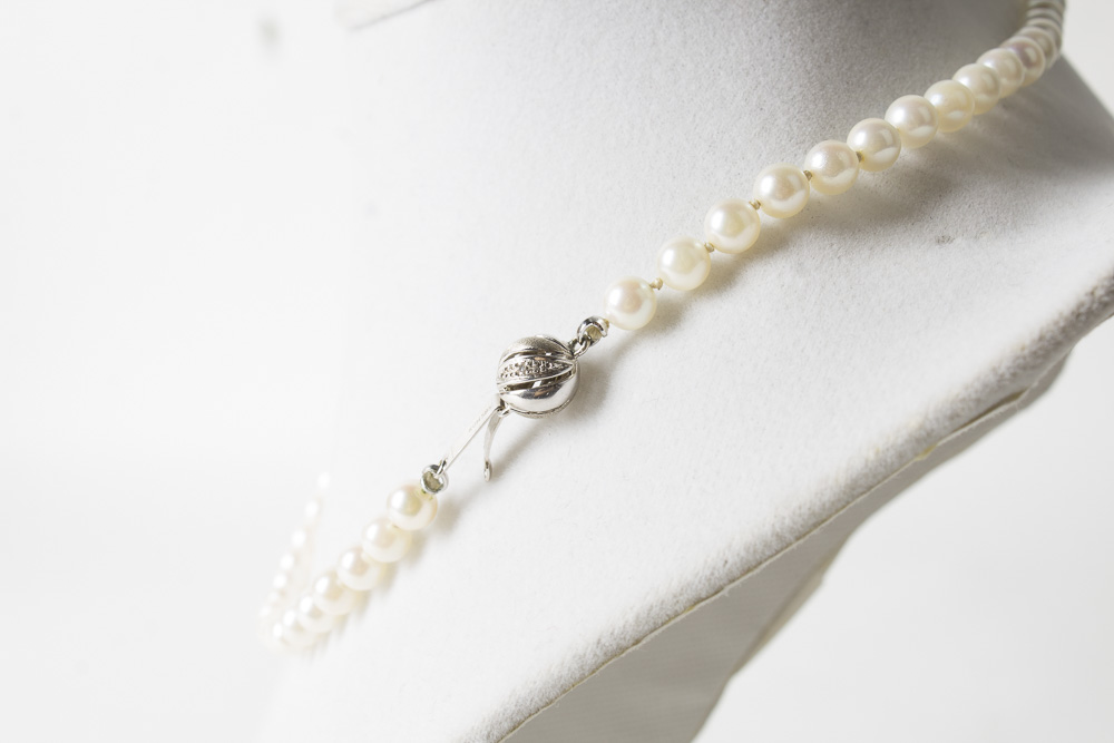 14K White Gold Cultured Pearl Necklace