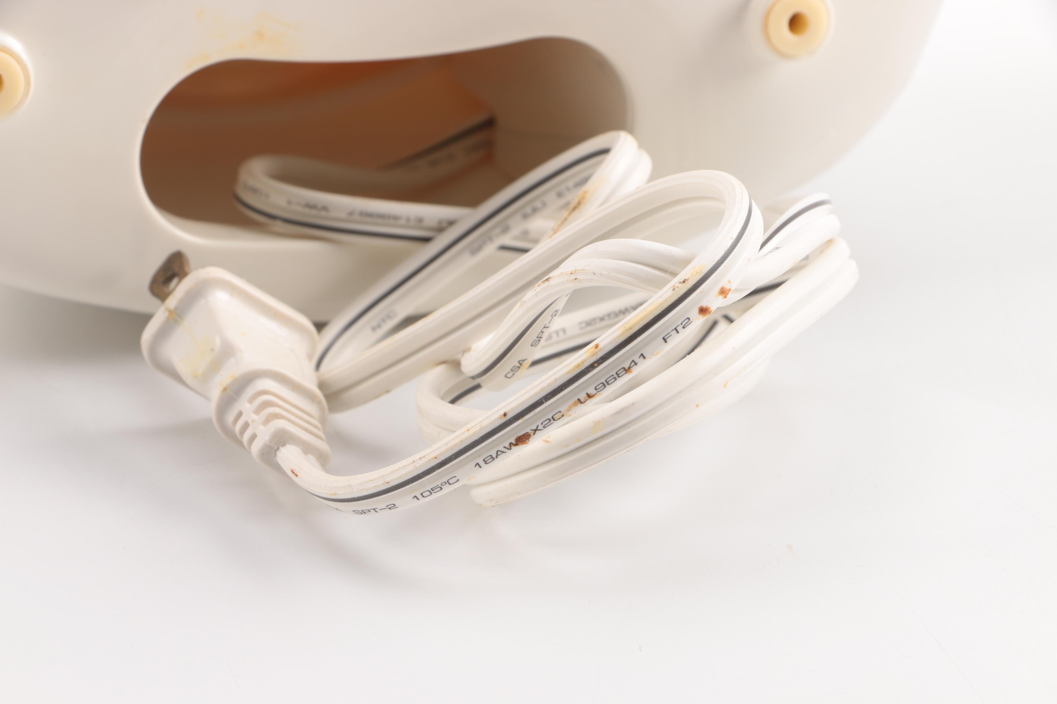 Cuisinart Frozen Yogurt-Ice Cream & Sorbet Maker