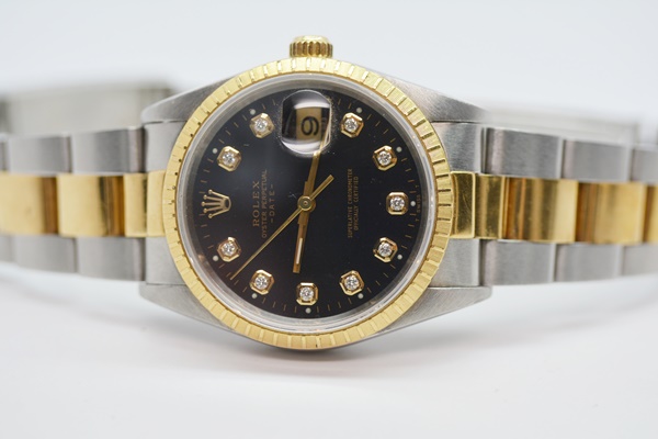 Rolex Oyster Perpetual Date 18K Yellow Gold Watch