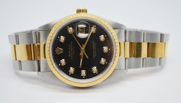 Rolex Oyster Perpetual Date 18K Yellow Gold Watch