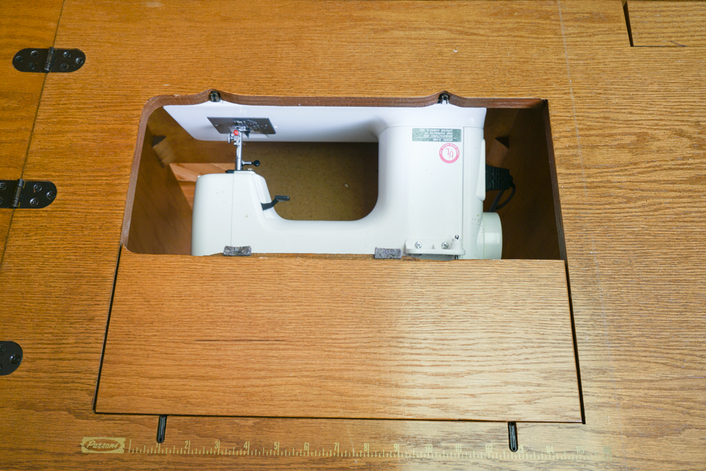 Vintage Oak Sewing Machine Table with Machine