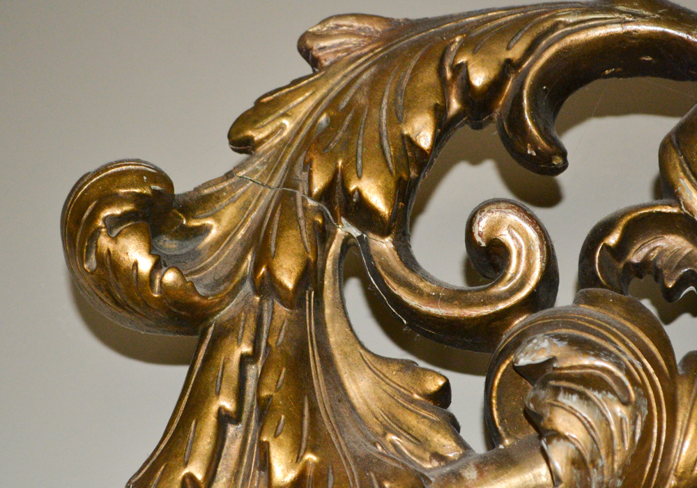 Antique American Rococo Revival Giltwood Pier Mirror