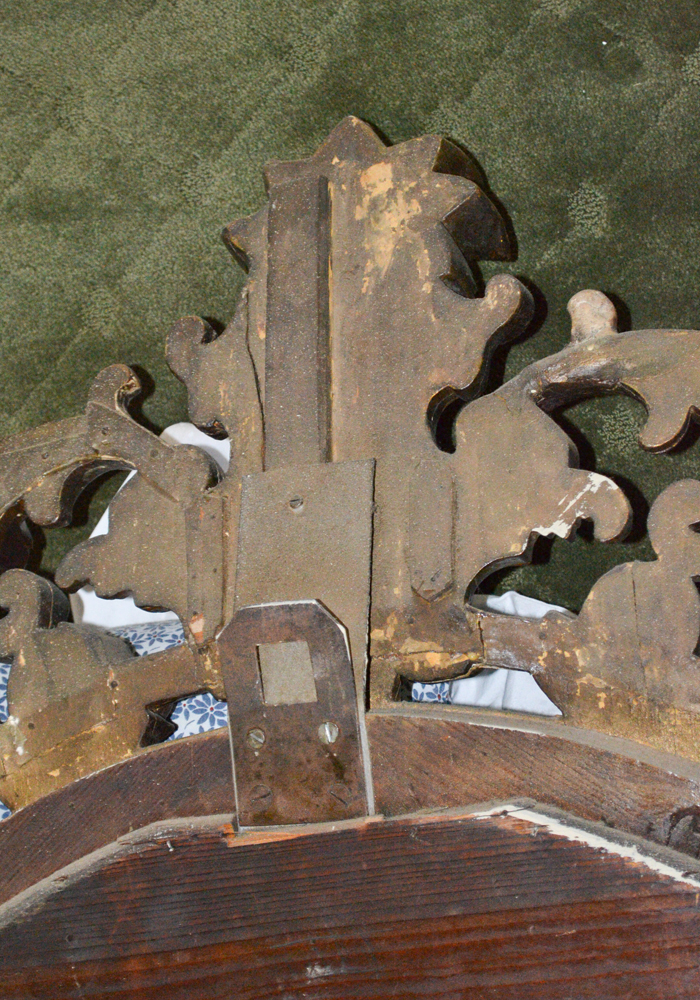 Antique American Rococo Revival Giltwood Pier Mirror