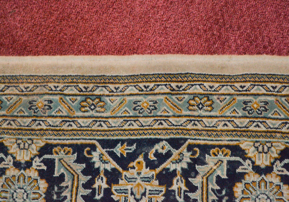 Power-Loomed Persian Style Wool Area Rug