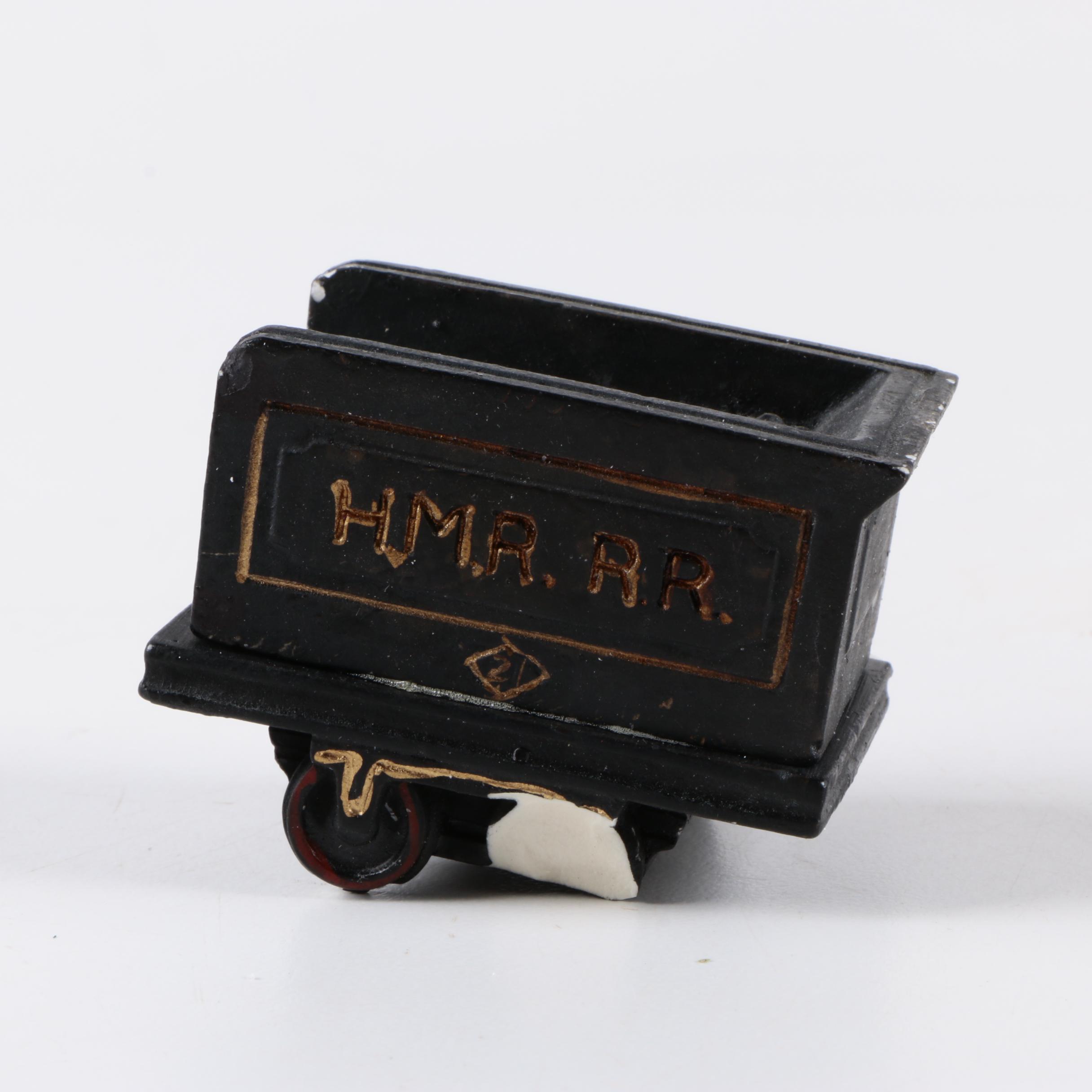 Department 56 "Chadbury Station & Train" Dickens' Village Decor