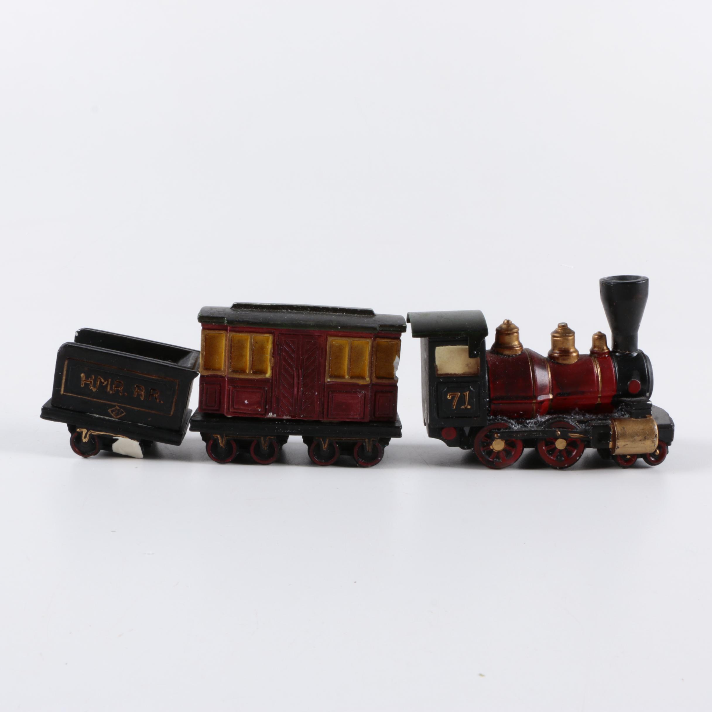 Department 56 "Chadbury Station & Train" Dickens' Village Decor