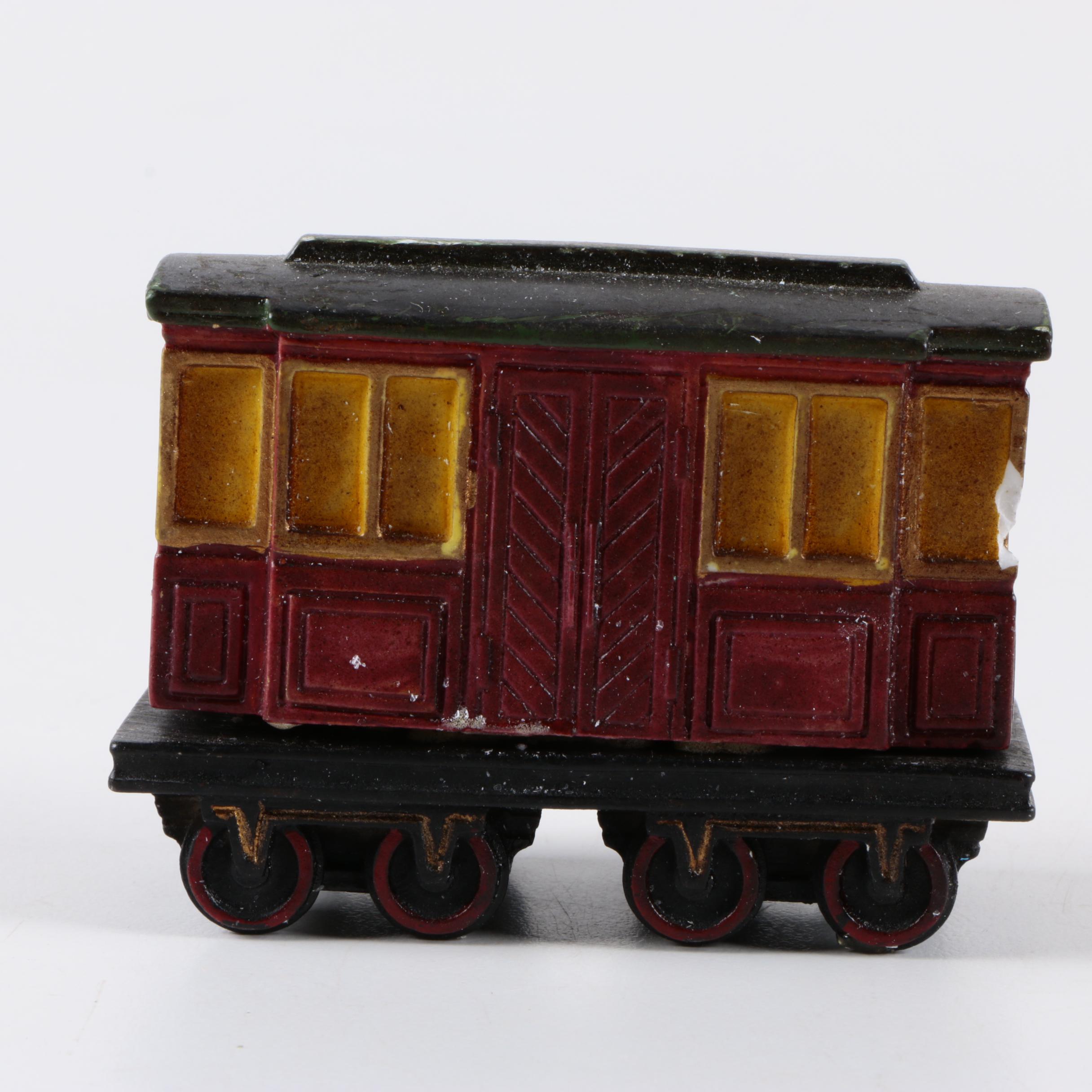 Department 56 "Chadbury Station & Train" Dickens' Village Decor