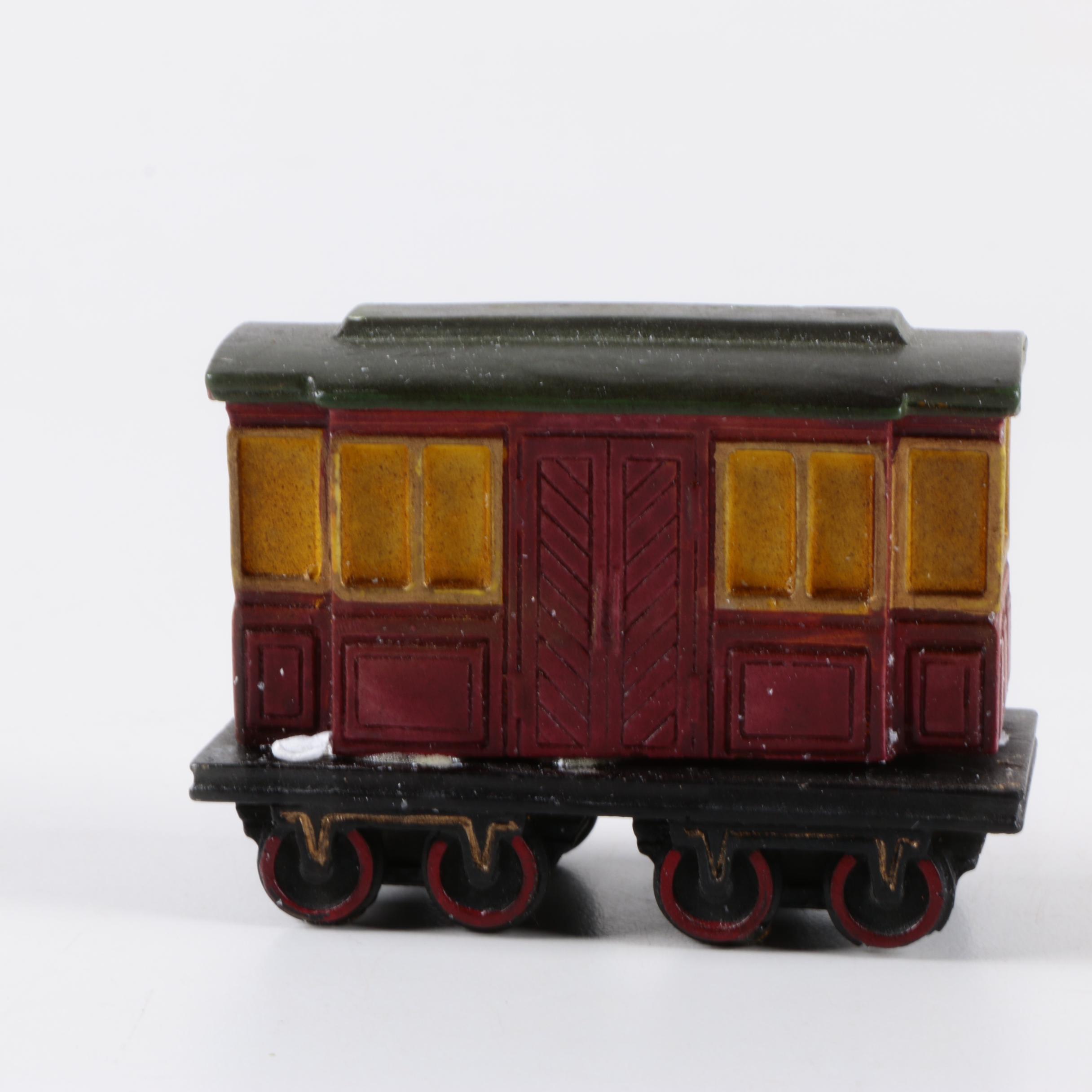 Department 56 "Chadbury Station & Train" Dickens' Village Decor