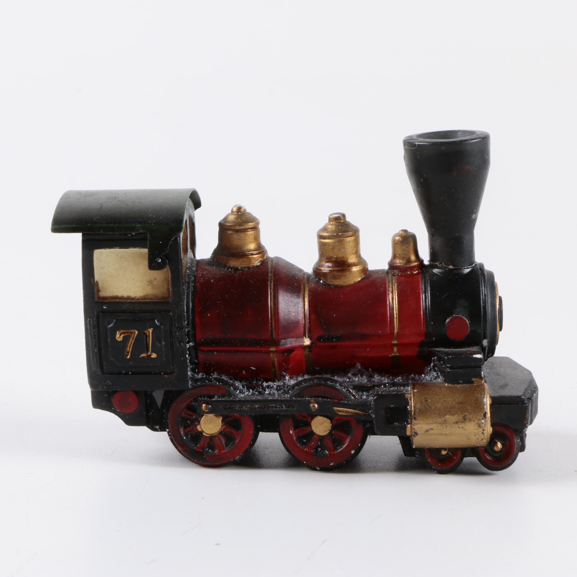 Department 56 "Chadbury Station & Train" Dickens' Village Decor