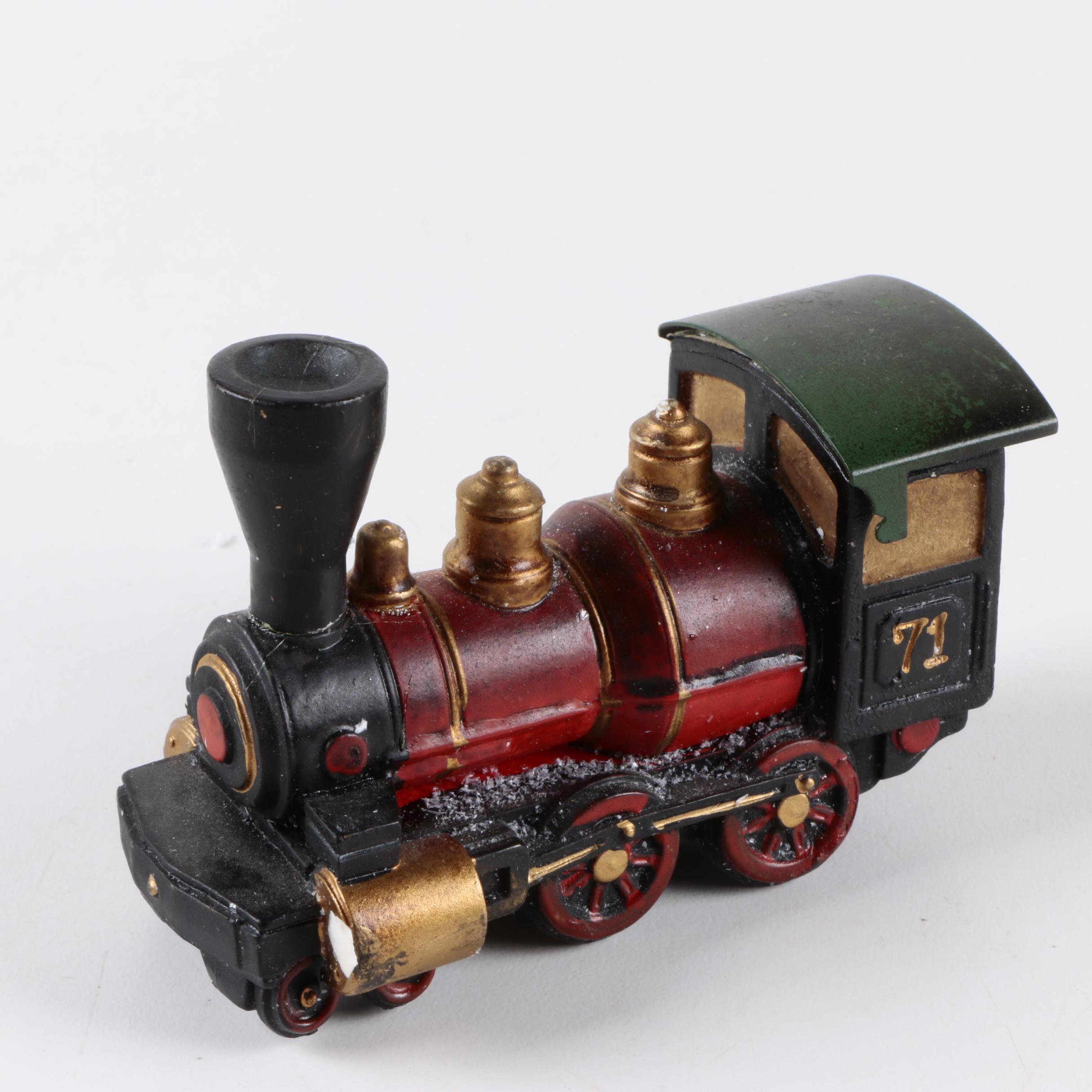 Department 56 "Chadbury Station & Train" Dickens' Village Decor