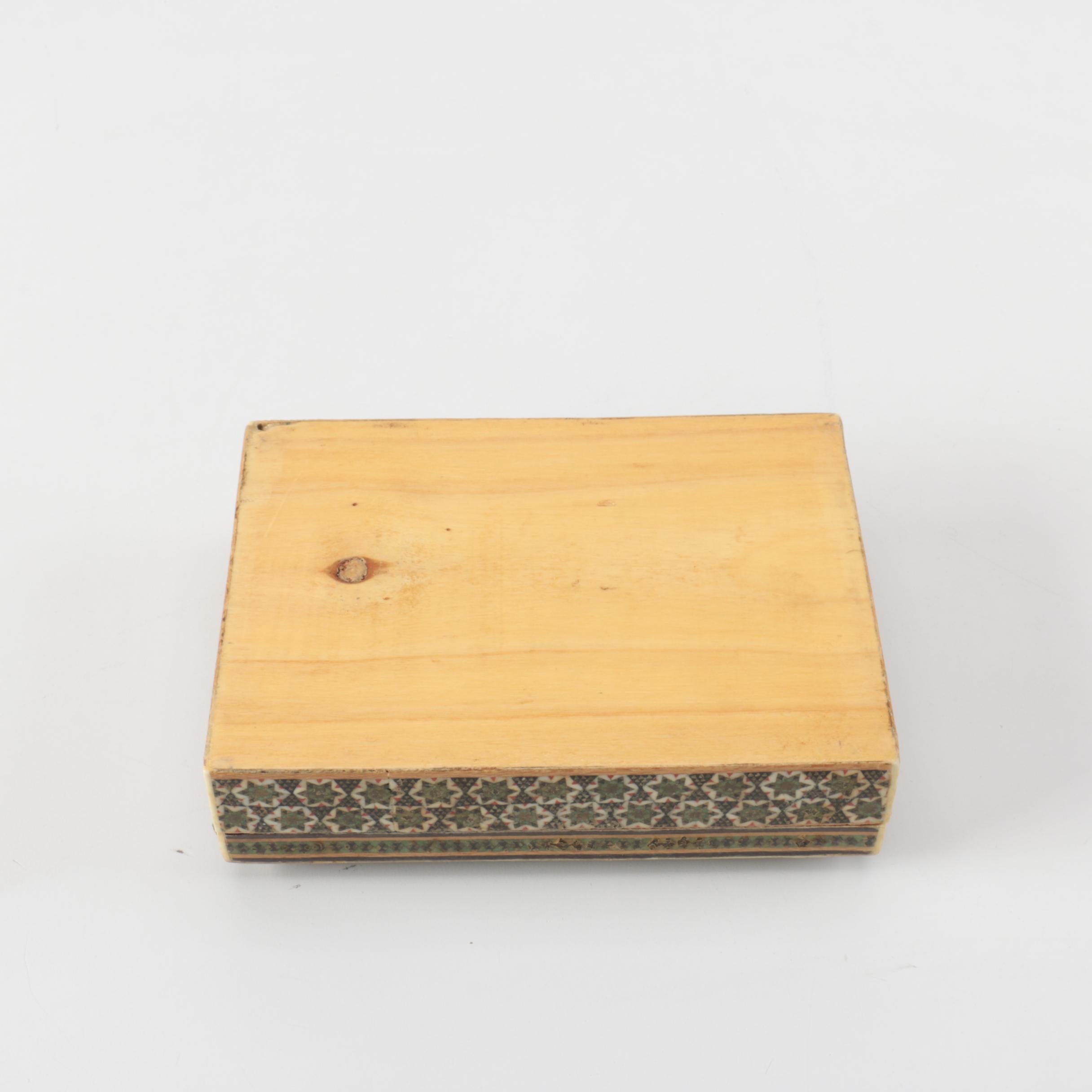 Star Motif Marquetry Cigarette Box