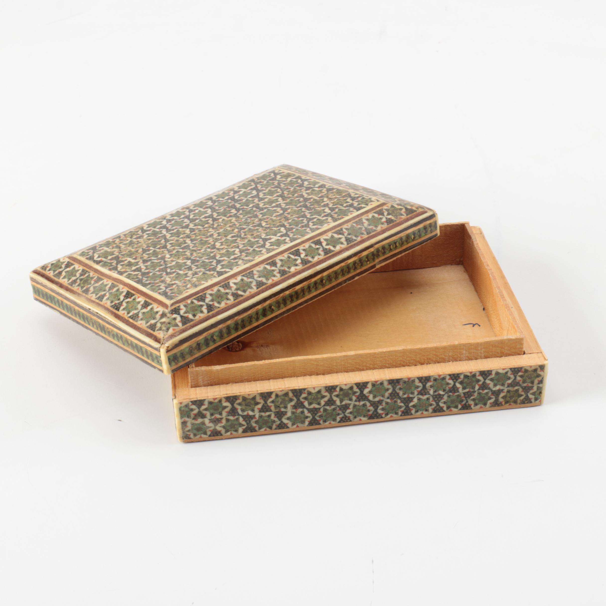 Star Motif Marquetry Cigarette Box