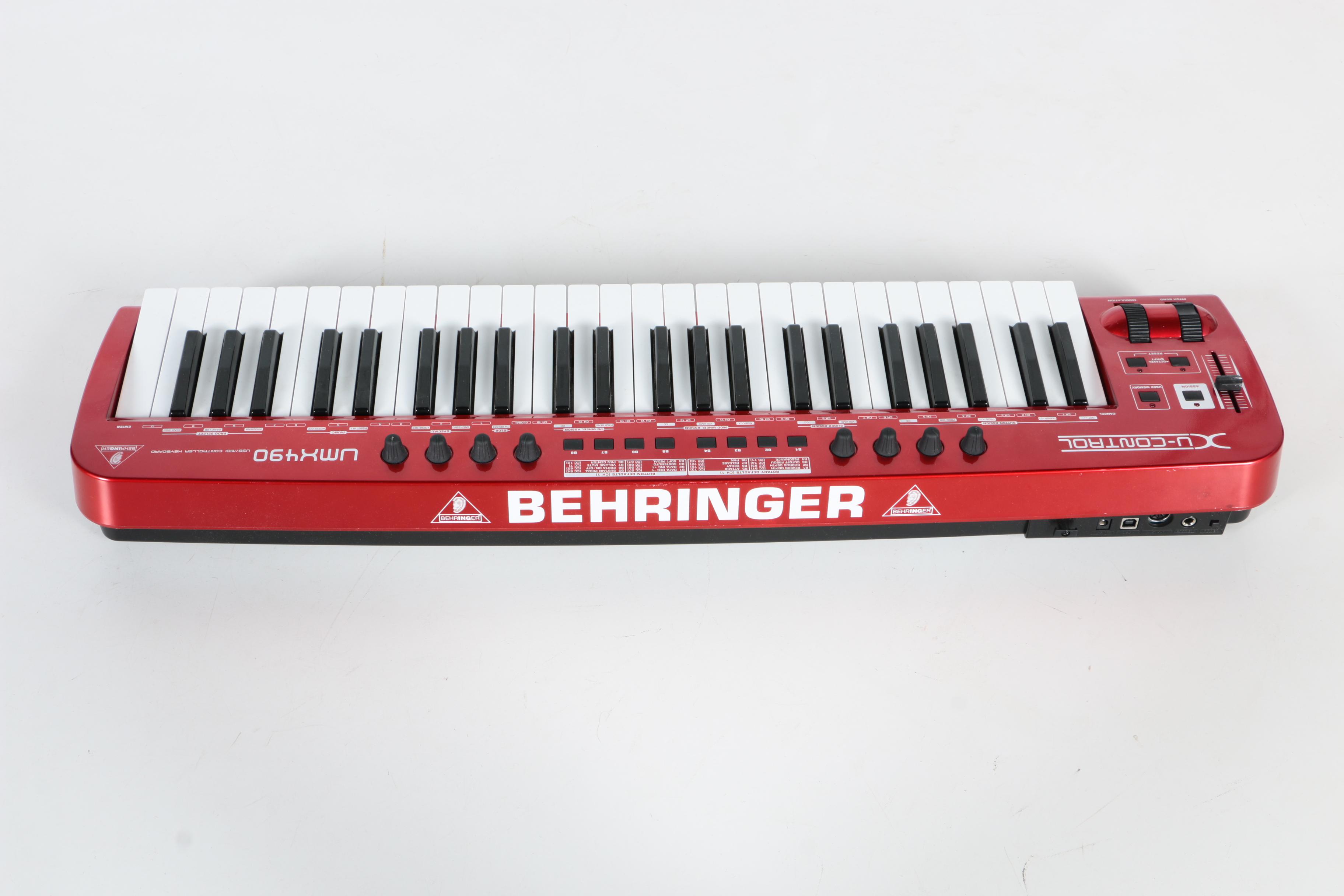 Behringer U-Control USB/MIDI Controller Keyboard