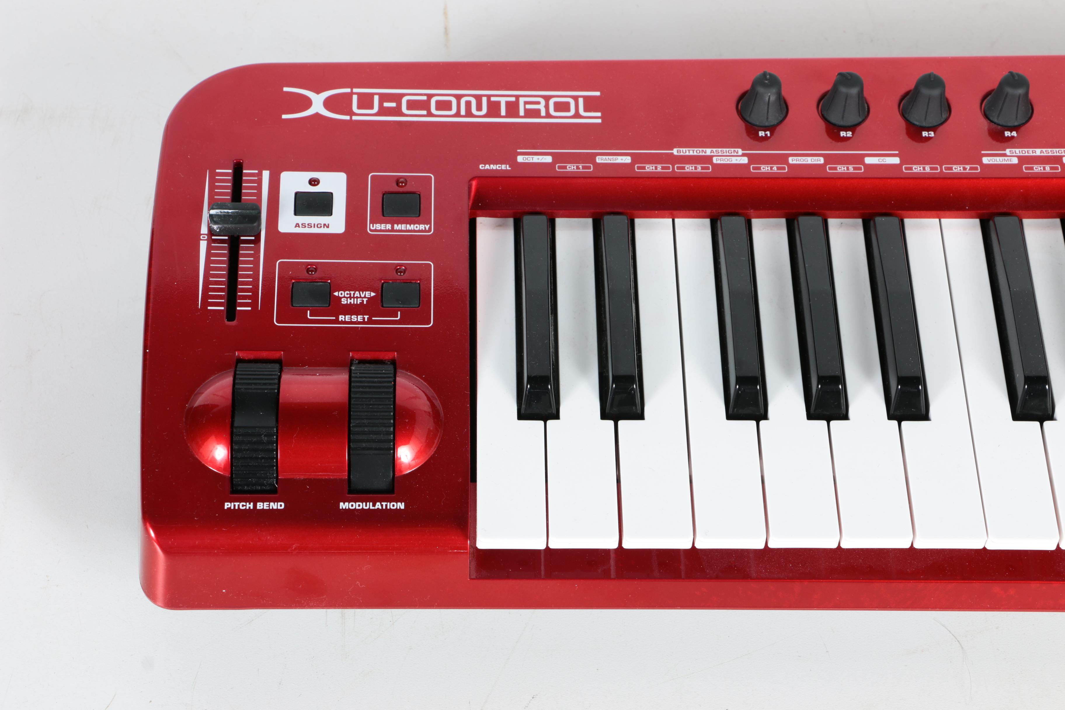 Behringer U-Control USB/MIDI Controller Keyboard