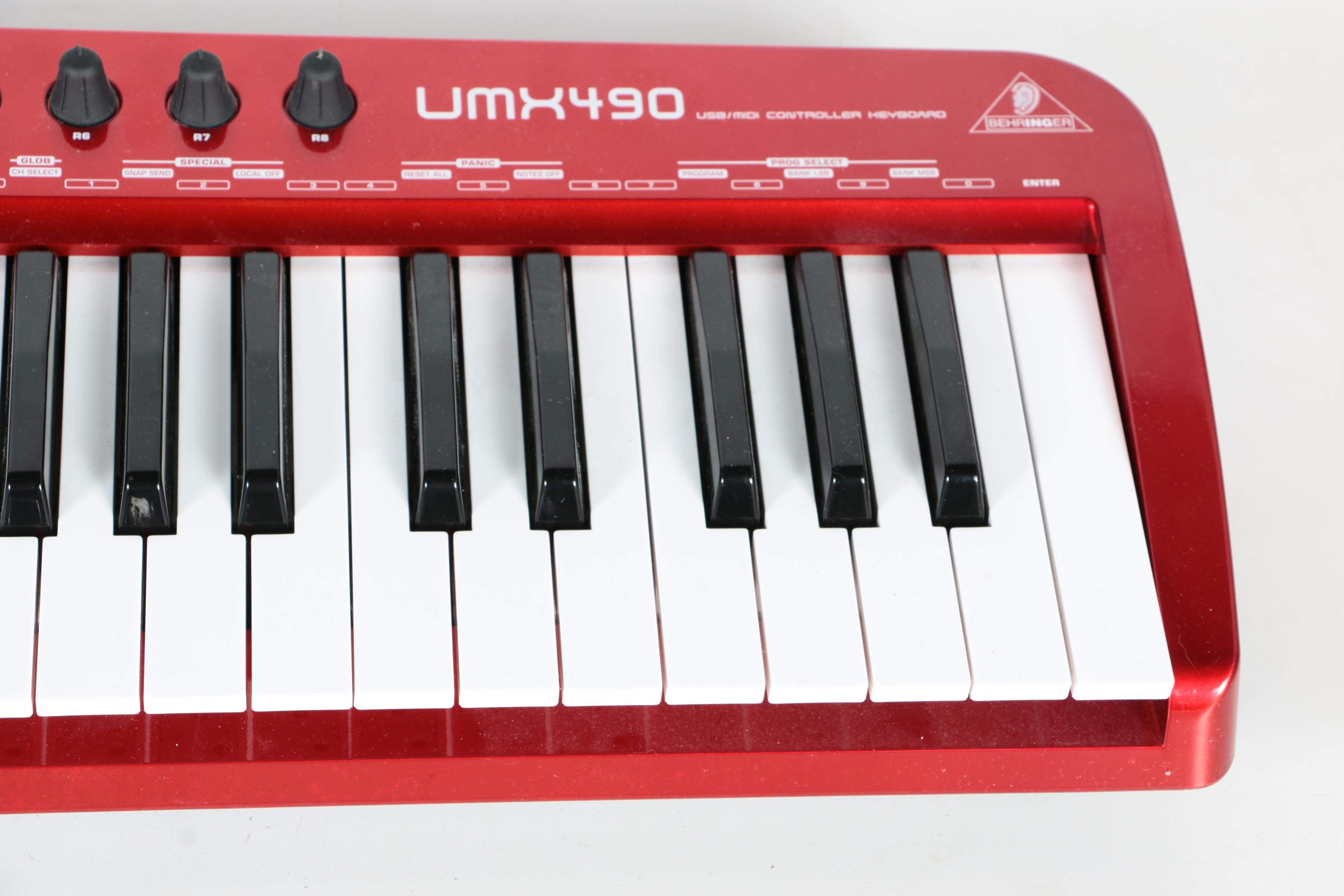 Behringer U-Control USB/MIDI Controller Keyboard