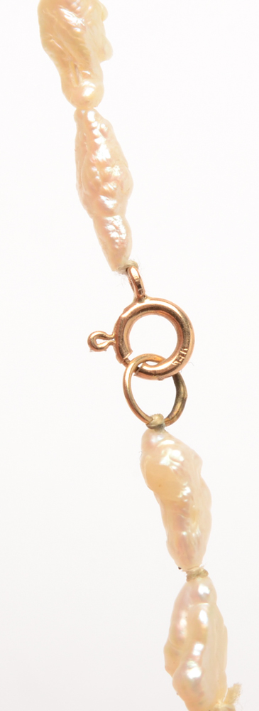 14K Gold and Cultured Freshwater Pearl Necklace
