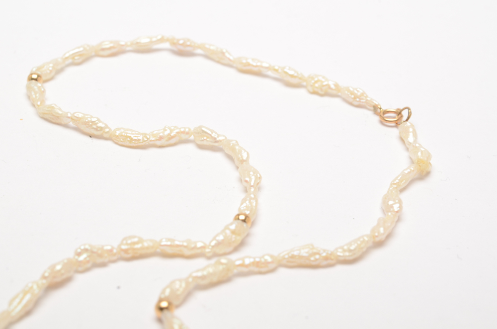 14K Gold and Cultured Freshwater Pearl Necklace