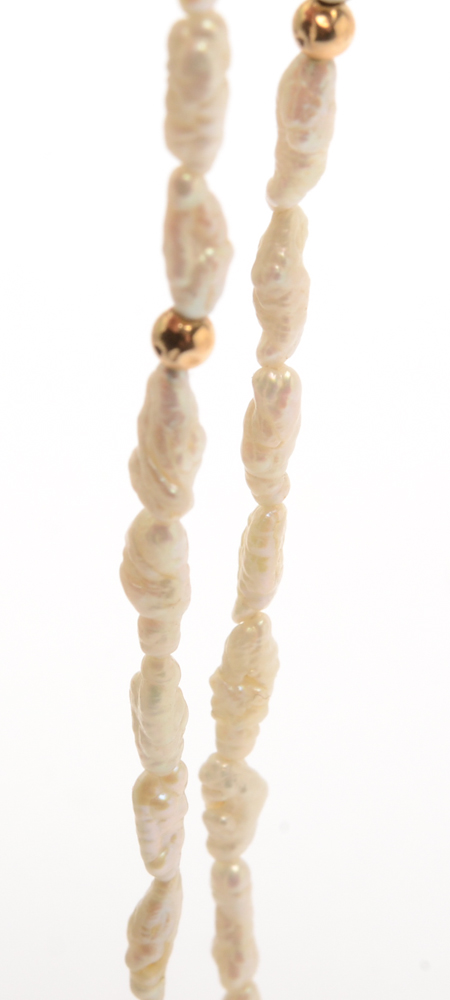 14K Gold and Cultured Freshwater Pearl Necklace