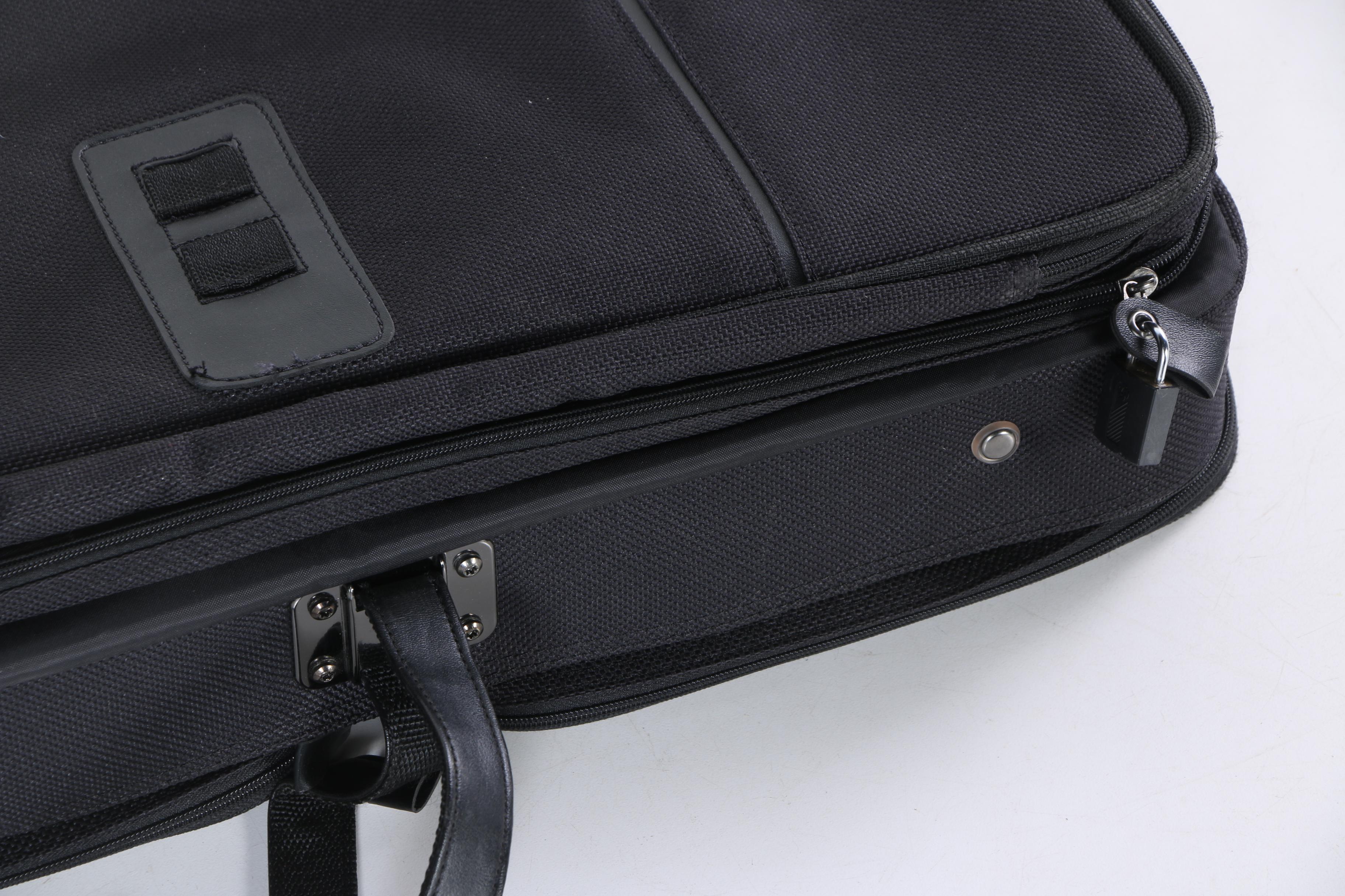 Three Piece Samsonite Luggage Set