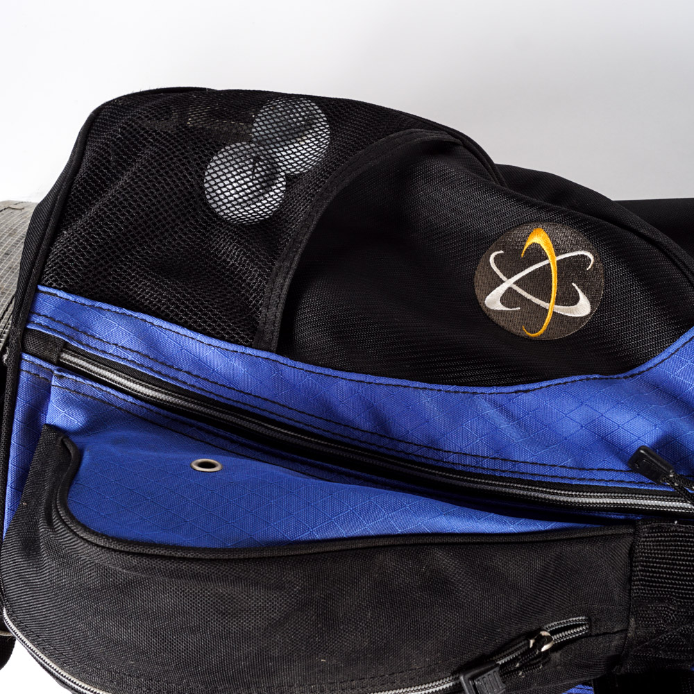 Ogio "Ionik Performance" Golf Bag with Callaway Clubs