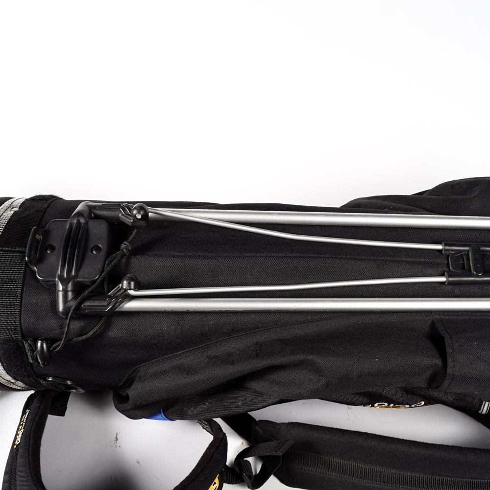 Ogio "Ionik Performance" Golf Bag with Callaway Clubs