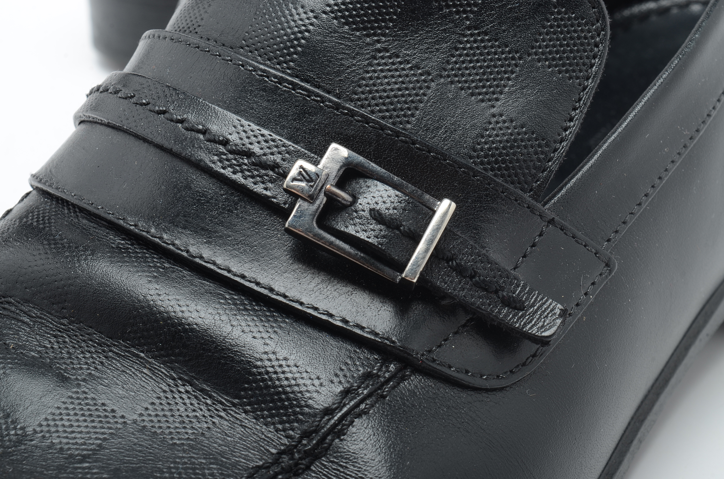 Men's Louis Vuitton Damier Leather Shoes