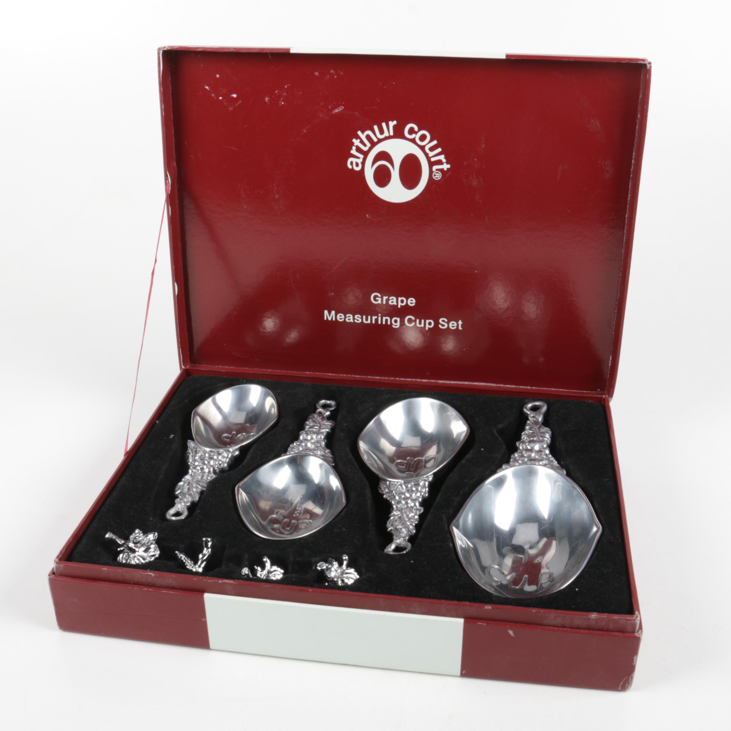 Arthur Court "Grape" Aluminum Measuring Cup Set