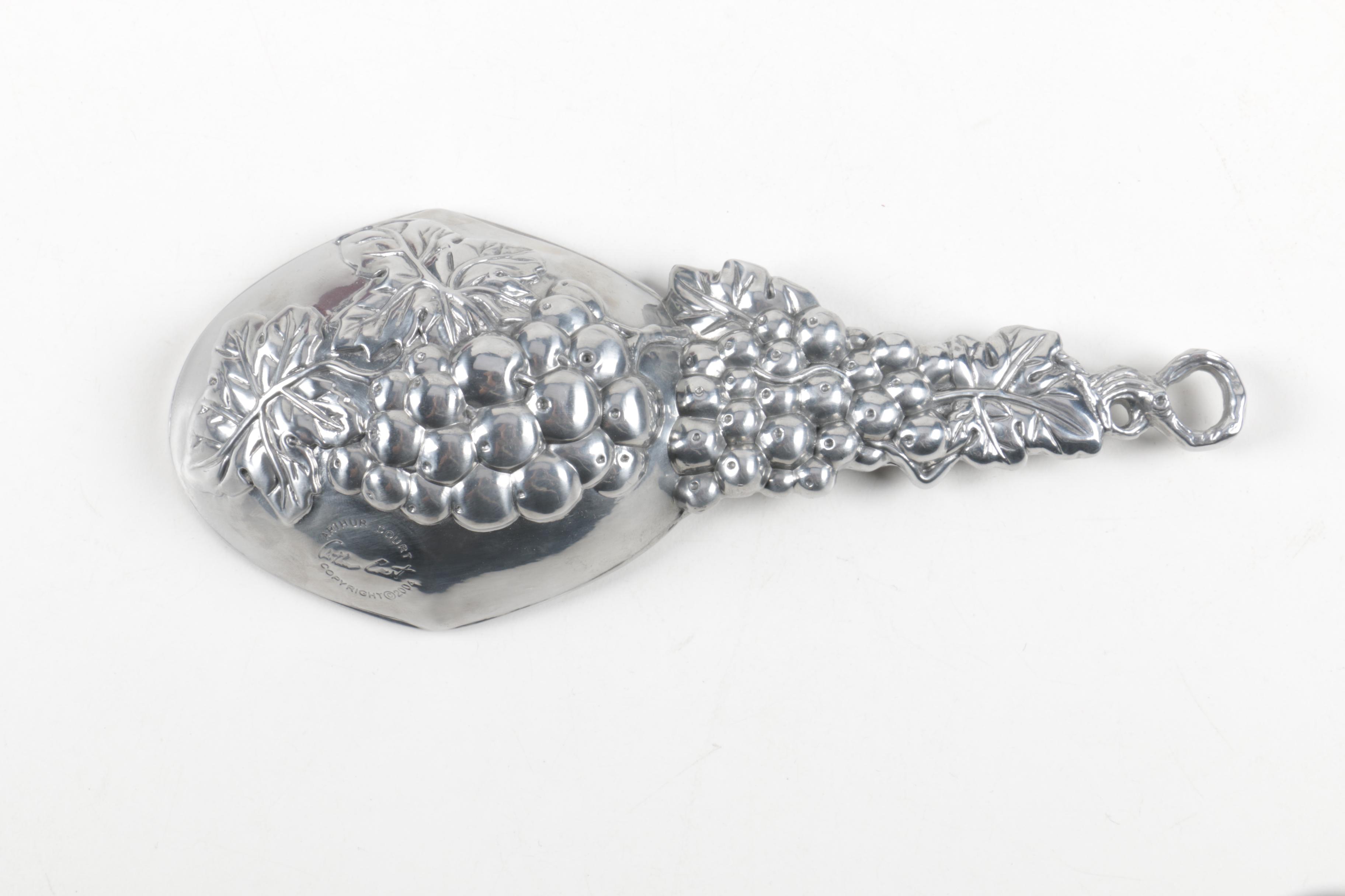 Arthur Court "Grape" Aluminum Measuring Cup Set