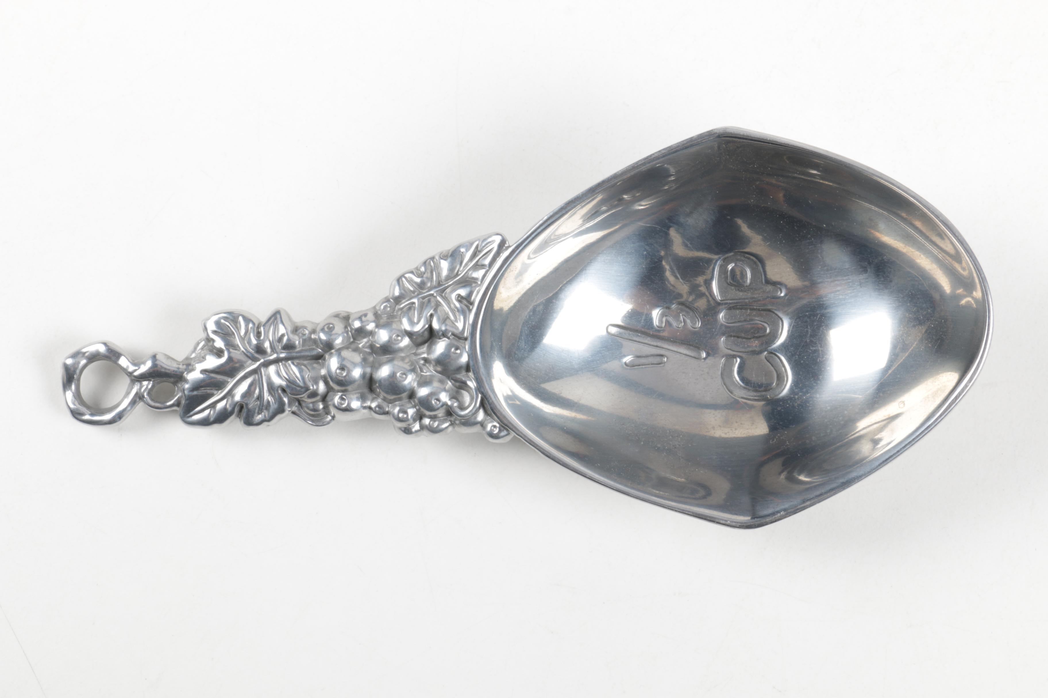 Arthur Court "Grape" Aluminum Measuring Cup Set