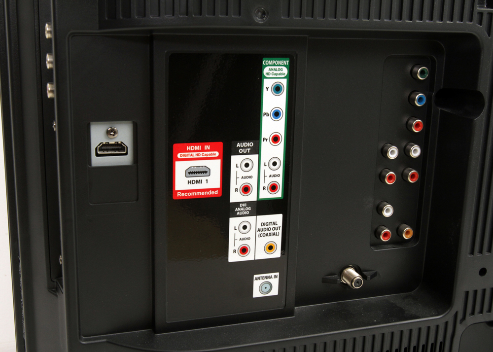 32" Magnavox LCD Television With Built-In DVD Player