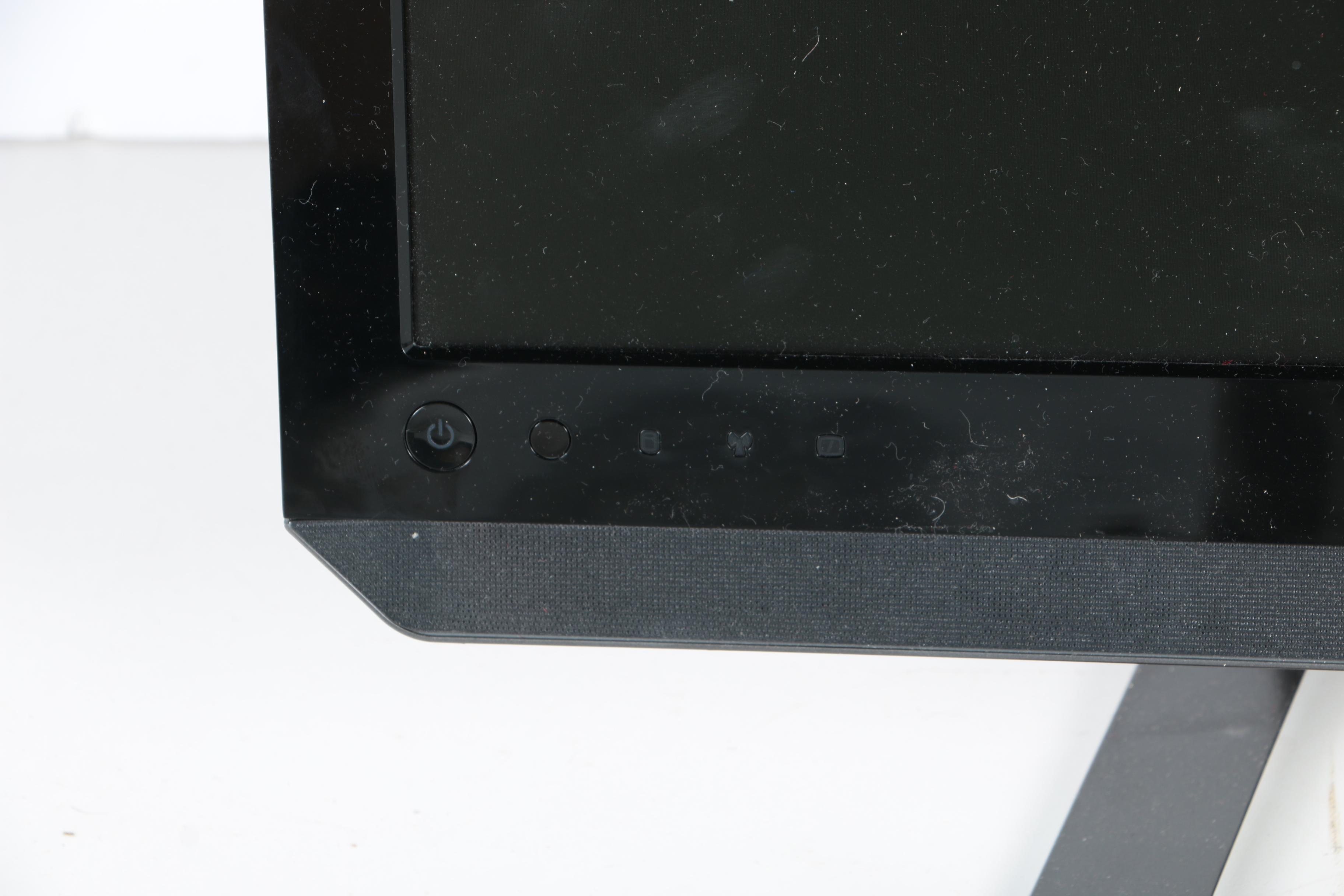 Lenovo "C 325" Desktop Computer with Keyboard and Mouse