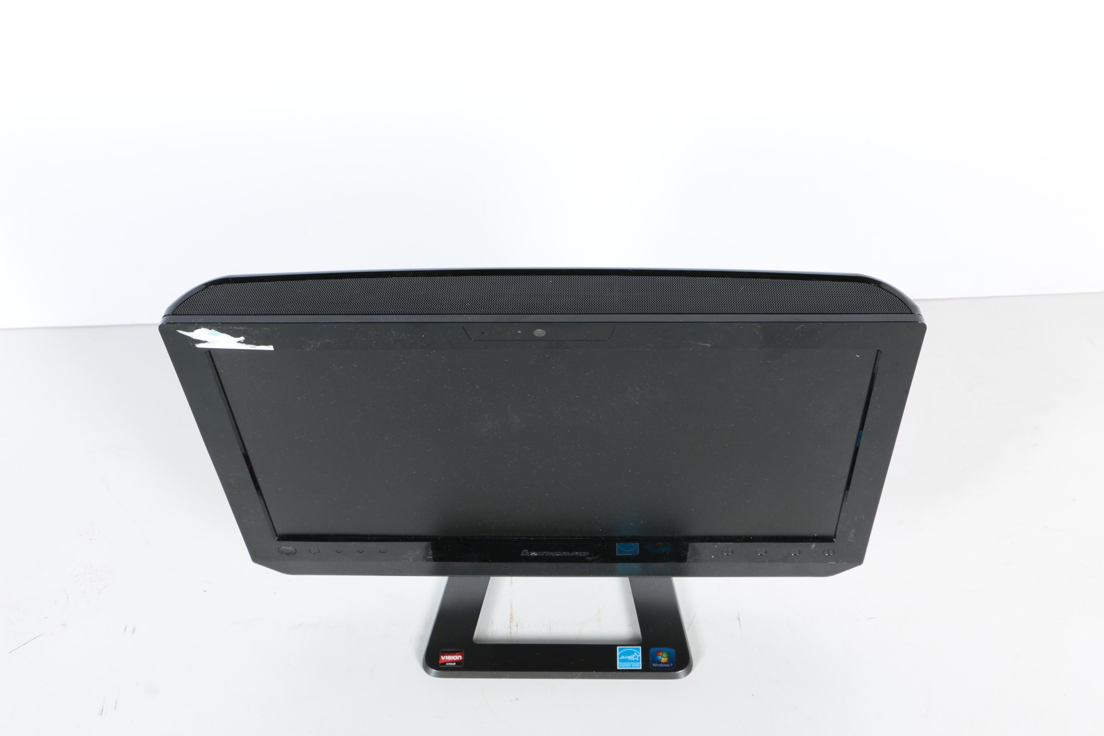 Lenovo "C 325" Desktop Computer with Keyboard and Mouse