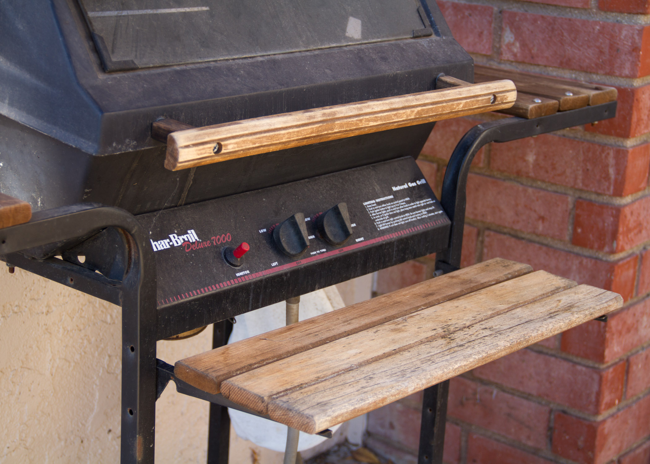 Char-Broil Deluxe 7000 Grill