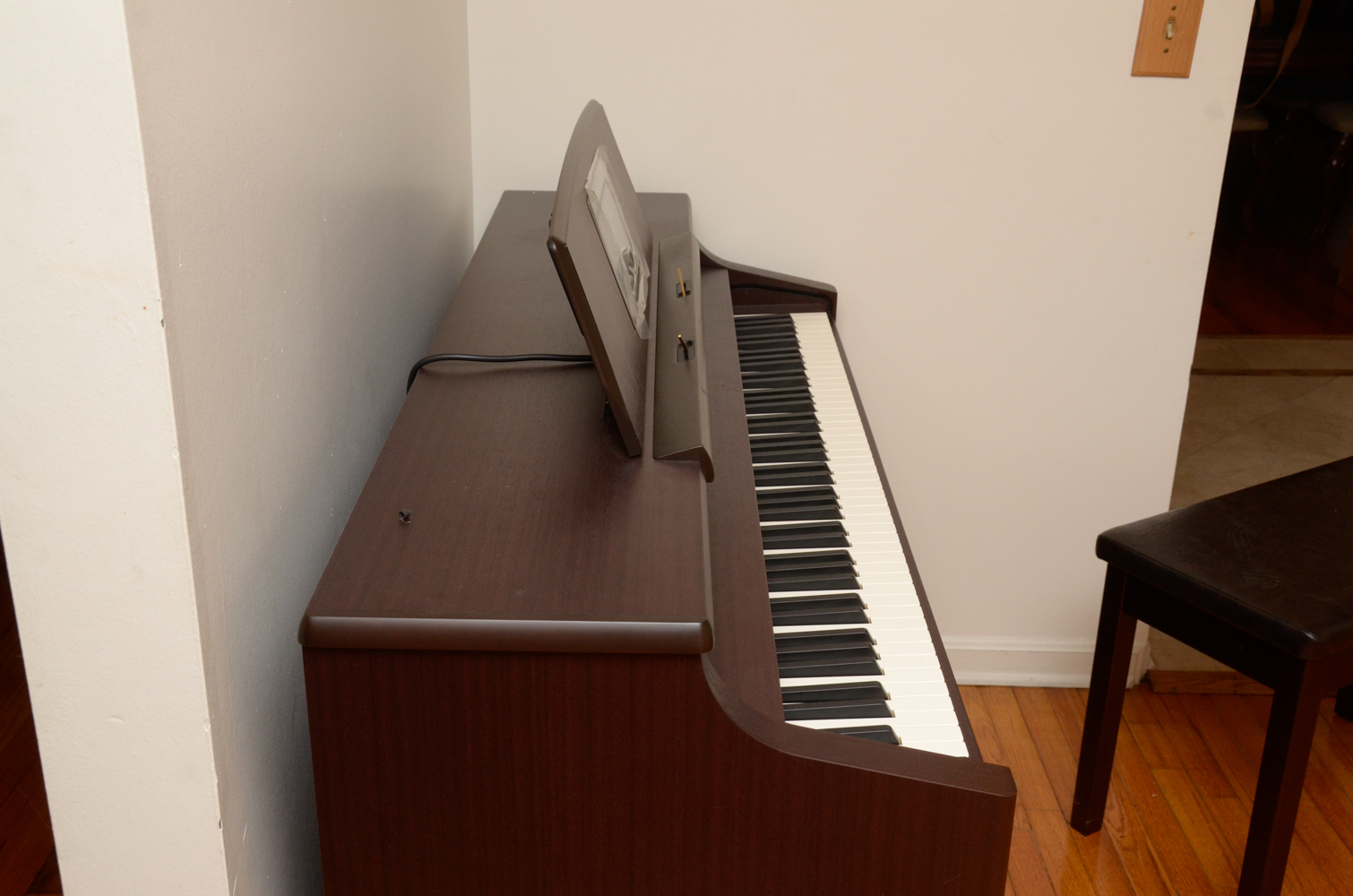 Roland HPi-5 Interactive Digital Piano with Bench