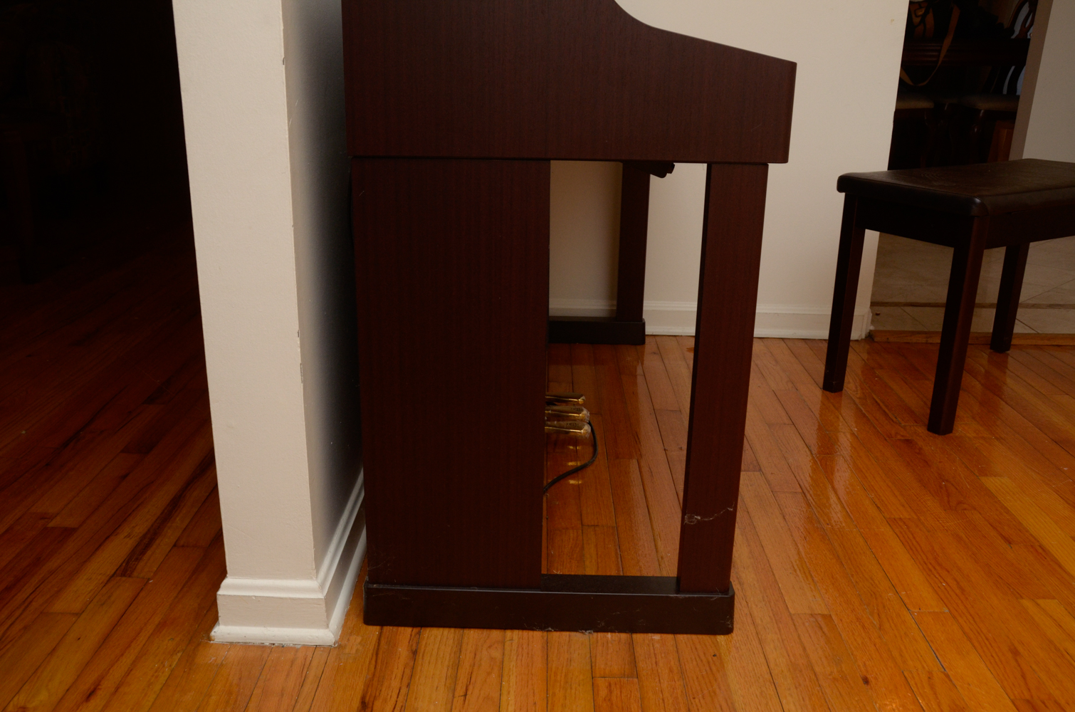 Roland HPi-5 Interactive Digital Piano with Bench