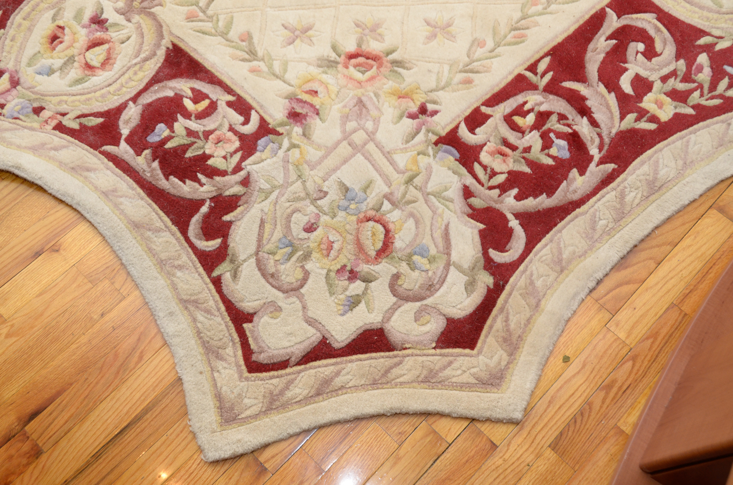 Hand-Tufted and Carved Chinese Royal Palace Scalloped Area Rug